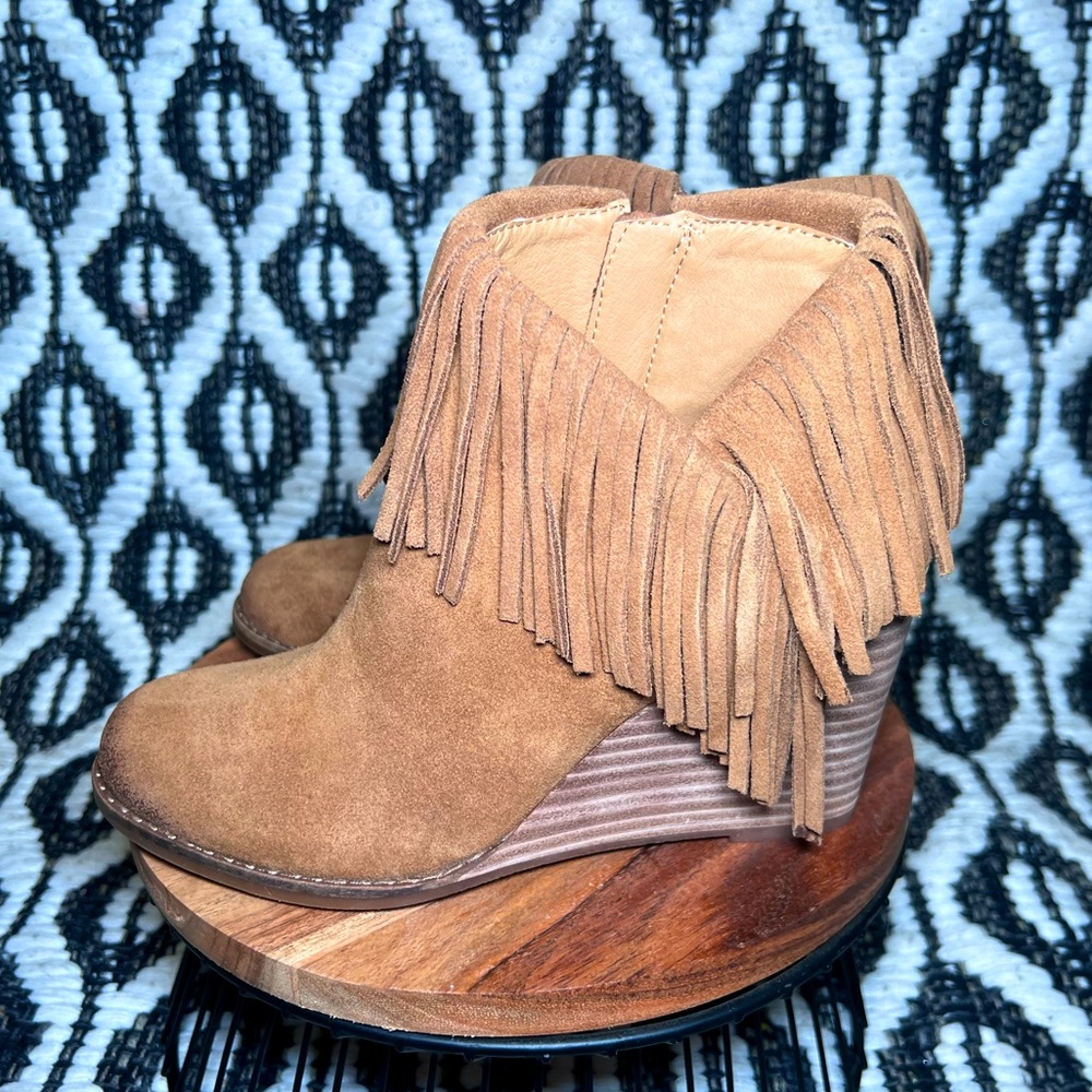 Lucky Brand Suede Fringe Wedge Booties